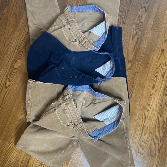 (3) L.L. Bean Standard Fit Corduroy pants dark tan navy blue 38 x 30 EUC - Picture 3 of 5